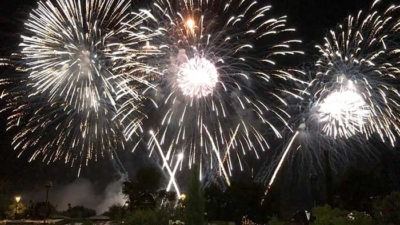 Roma, Dal 28 giugno il campionato di fuochi d'artificio a Cinencittà World. Dopo lo straordinario successo della prima edizione, Stelle di fuoco,