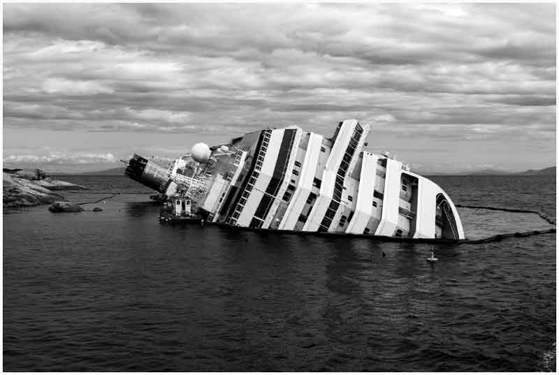 Costa Concordia mostra fotografica e libro.