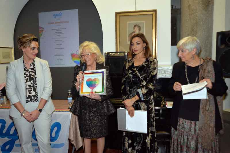 Un Cuore Arcobaleno al “Premio Abbraccio 22”